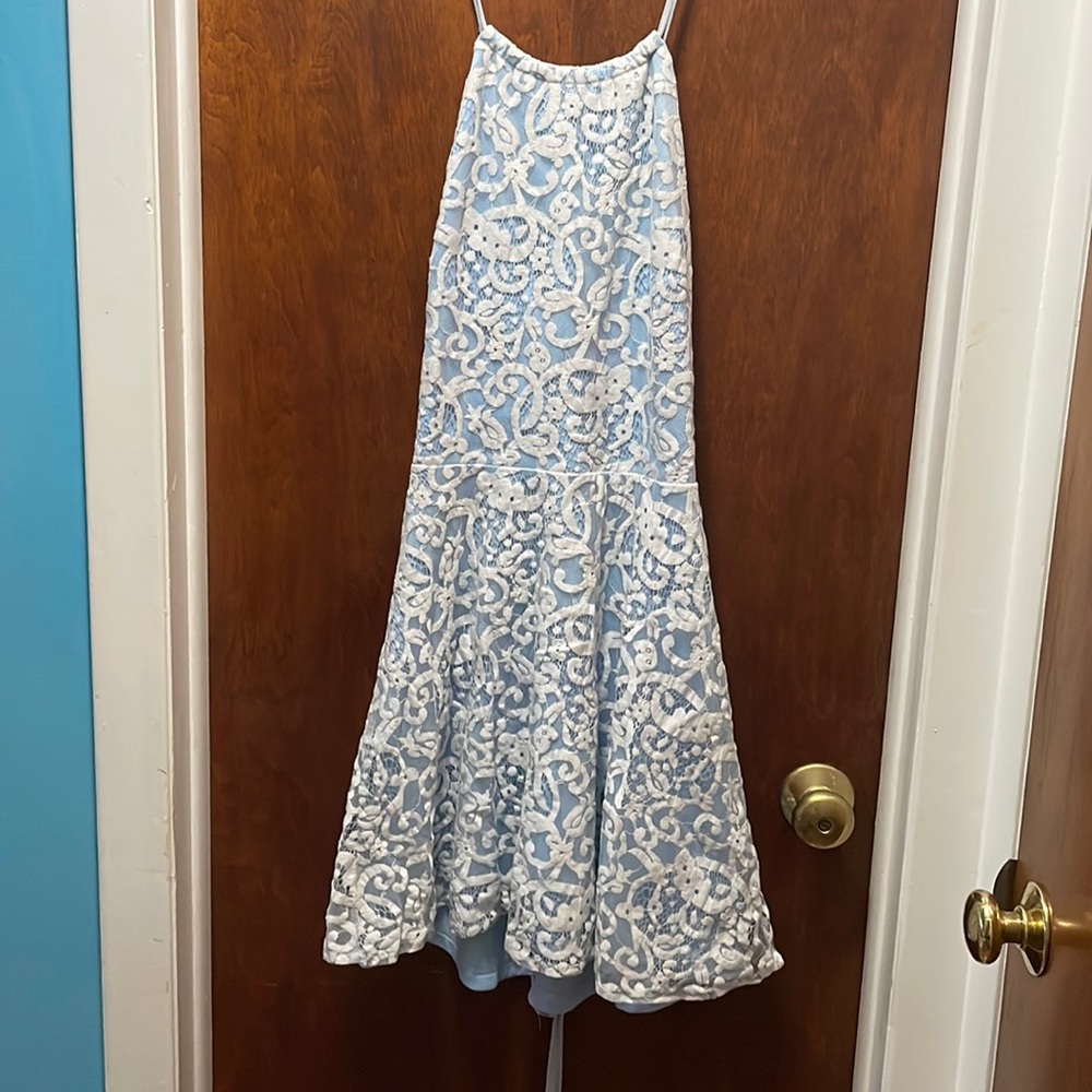 Blue and white lace dress, size: M, brand: Tobi
